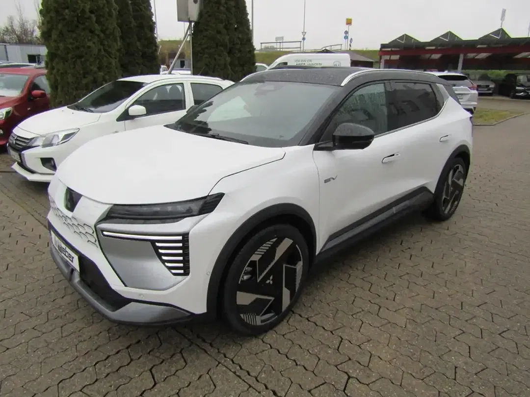 Mitsubishi Eclipse Cross - Thumbnail 2