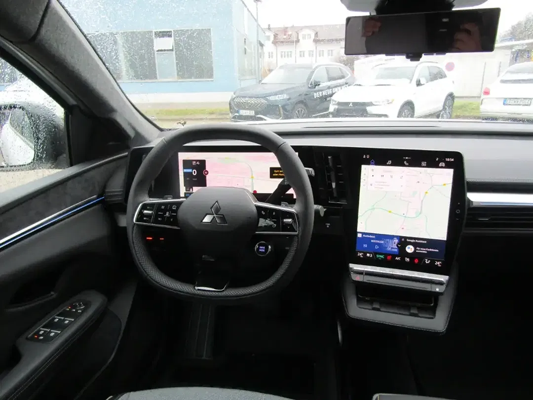 Mitsubishi Eclipse Cross - Thumbnail 9