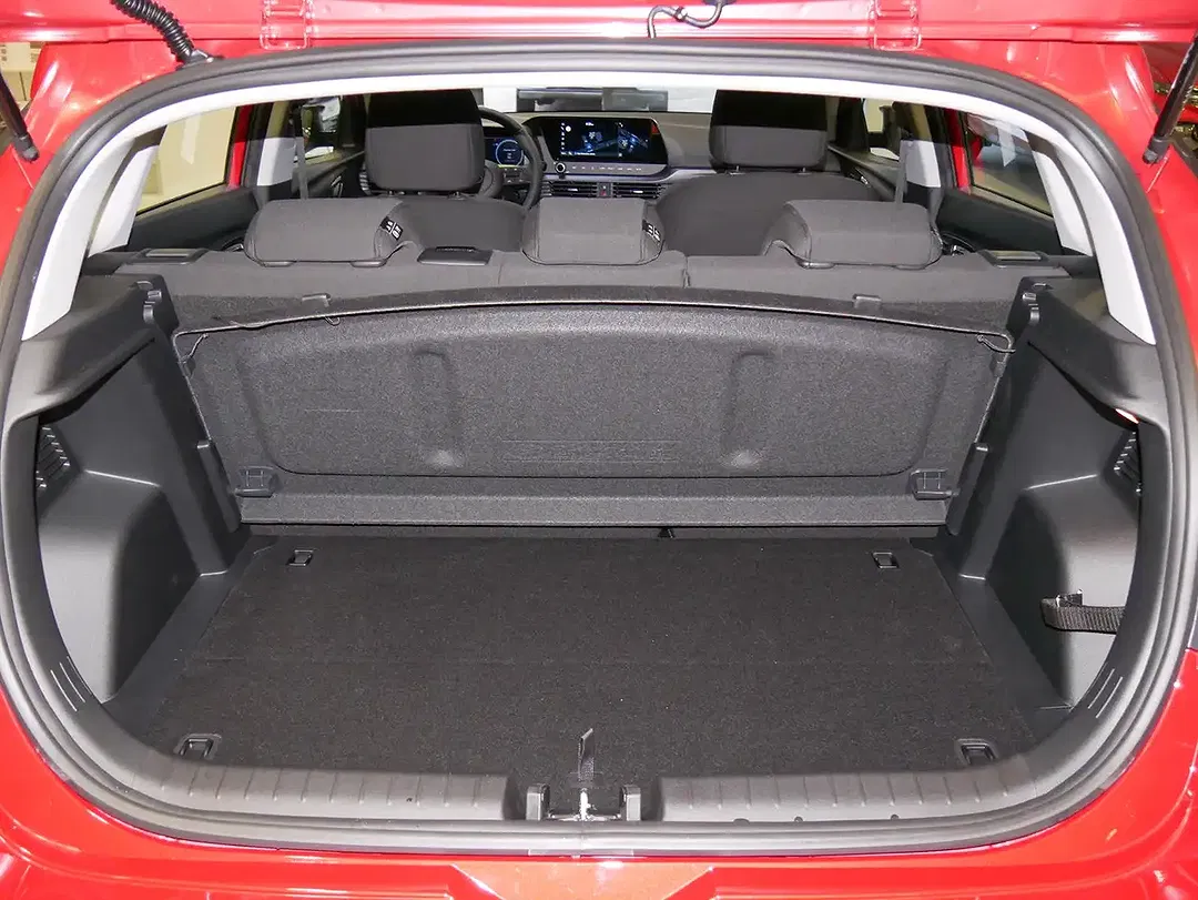 Hyundai i20 - Thumbnail 12