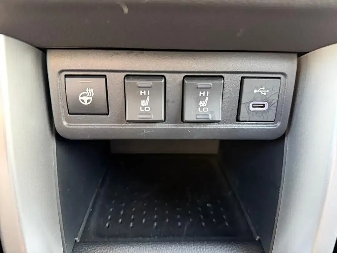 Toyota Corolla Cross - Thumbnail 21