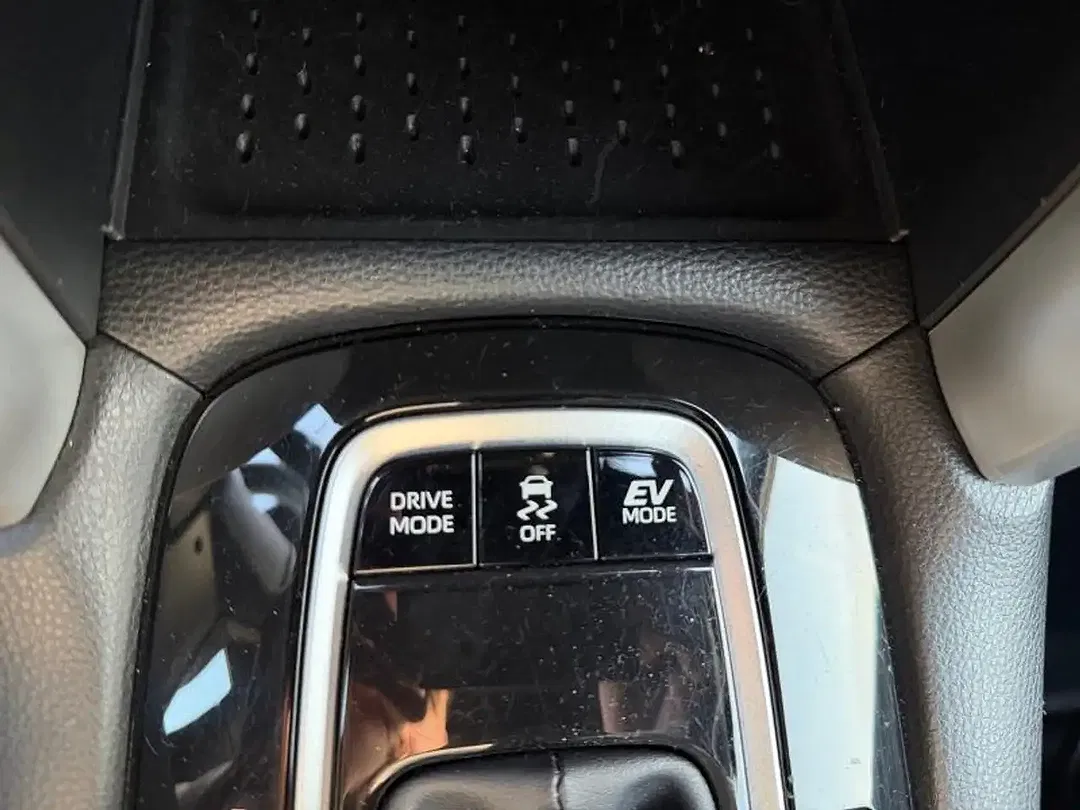 Toyota Corolla Cross - Thumbnail 22