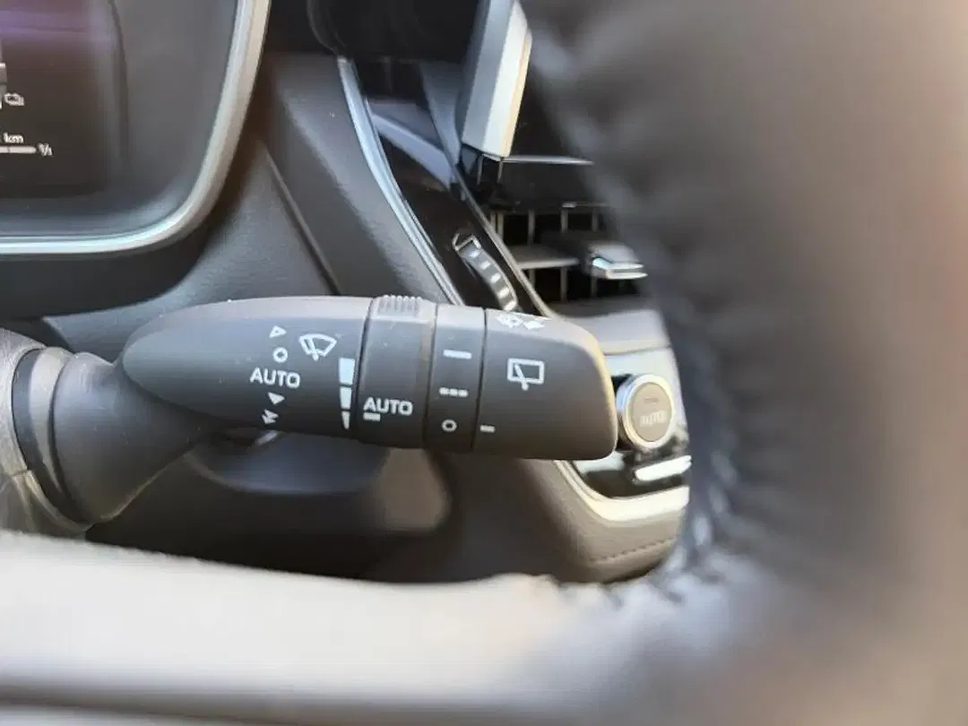 Toyota Corolla Cross - Thumbnail 24