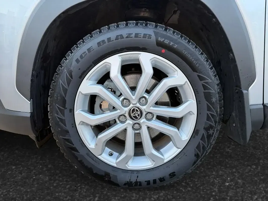 Toyota Corolla Cross - Thumbnail 9
