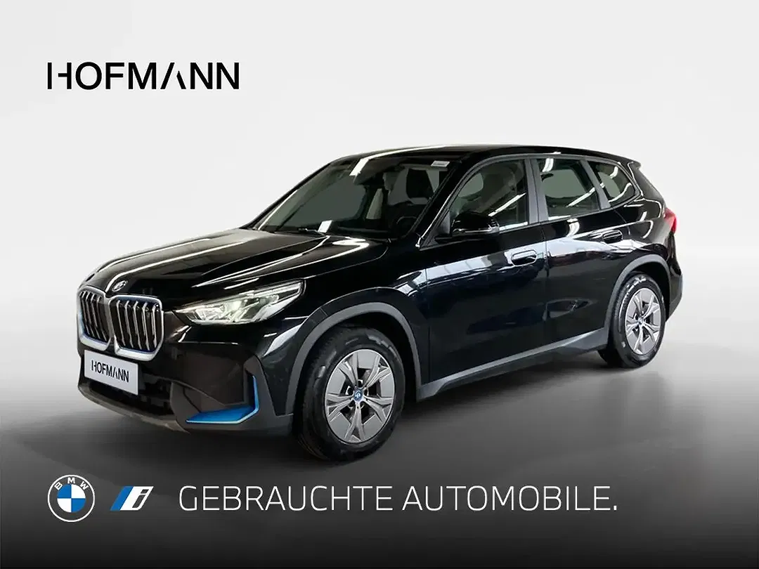 BMW iX1
