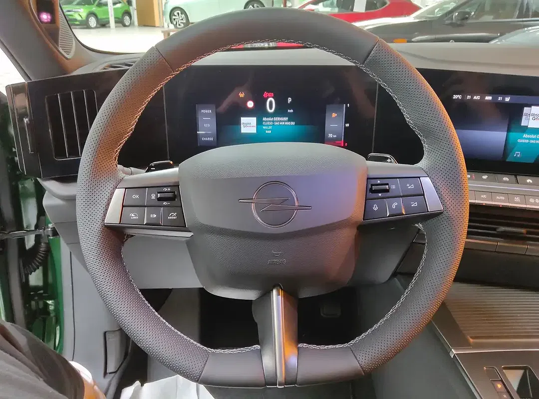 Opel Astra - Thumbnail 15