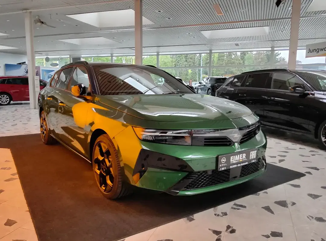 Opel Astra - Thumbnail 3