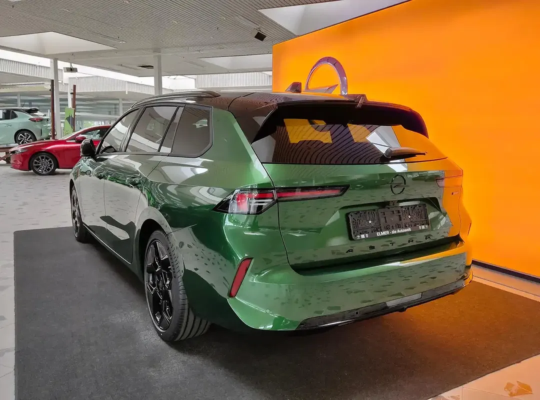 Opel Astra - Thumbnail 6