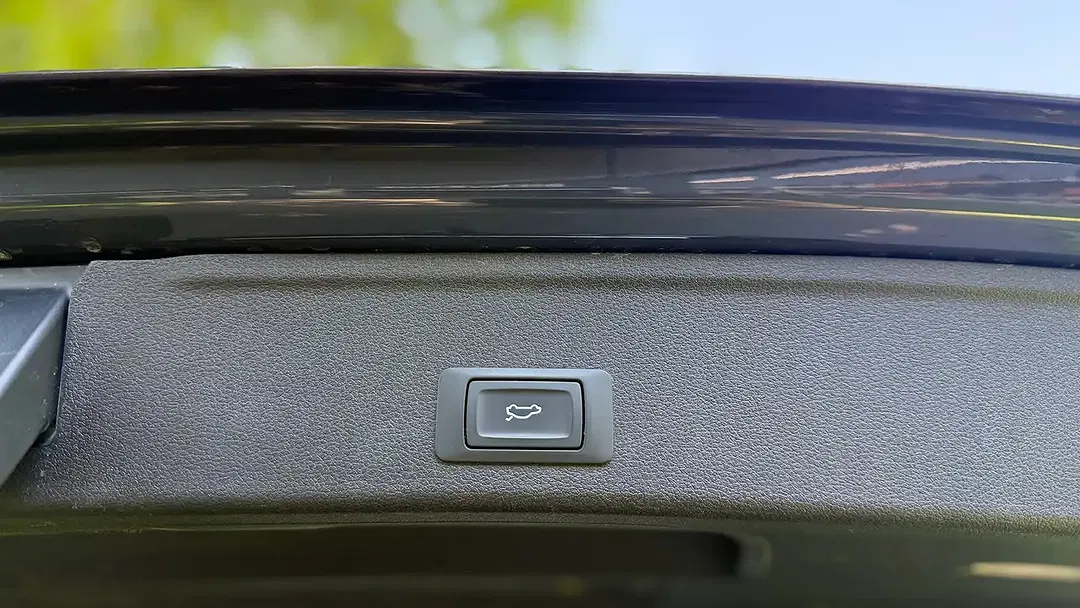 Audi A4 - Thumbnail 12