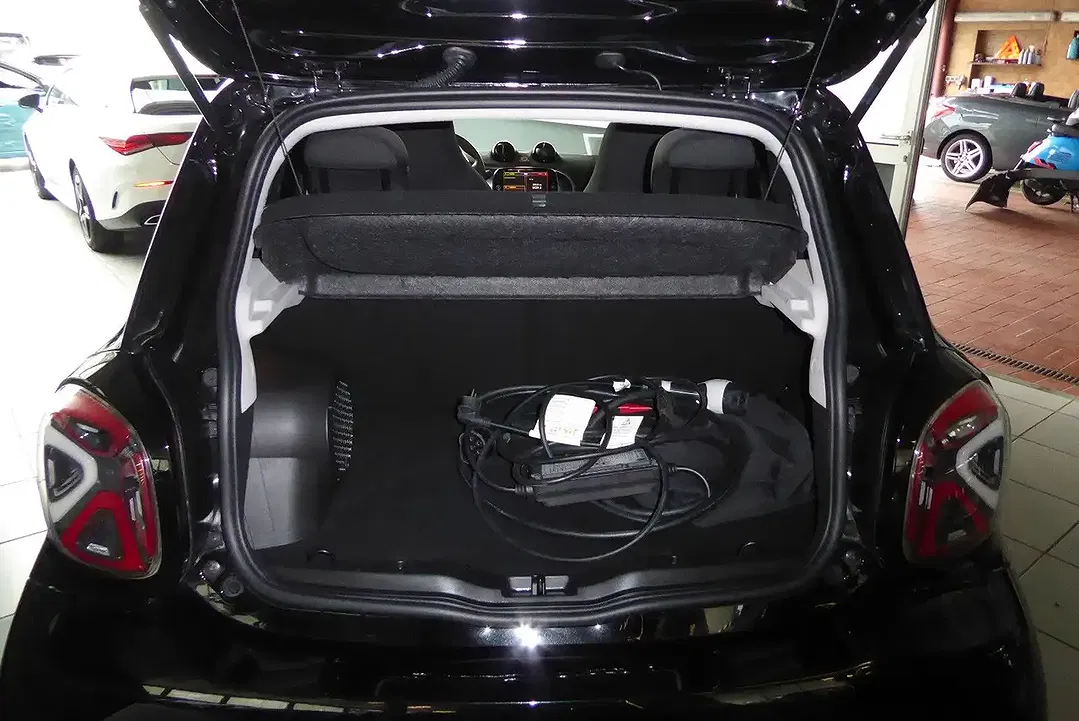 smart forFour - Thumbnail 15