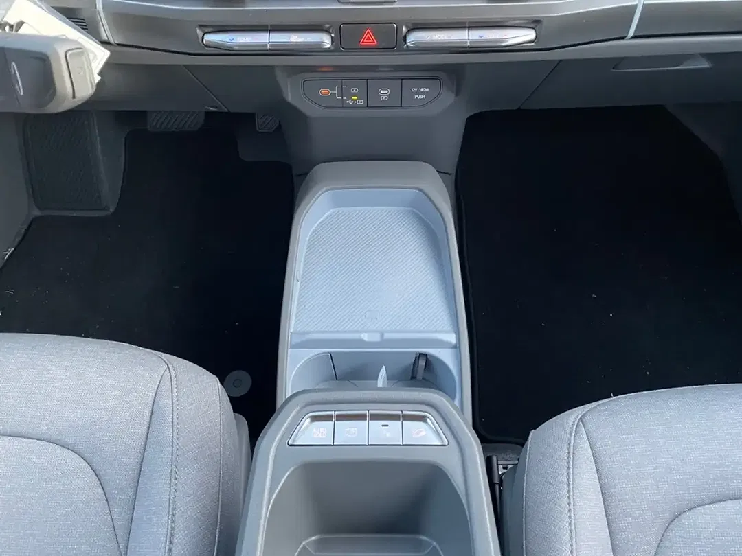 Kia EV3 - Thumbnail 11