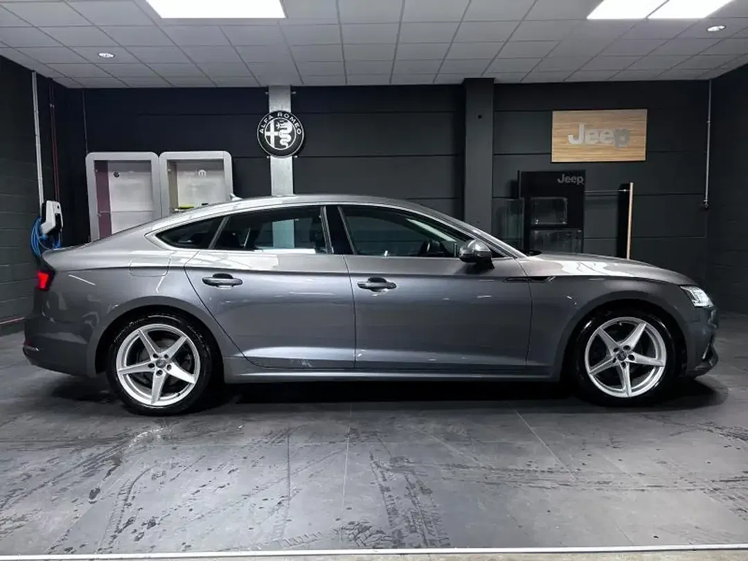 Audi A5 - Thumbnail 4