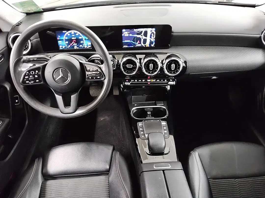 Mercedes-Benz CLA 250 - Thumbnail 5