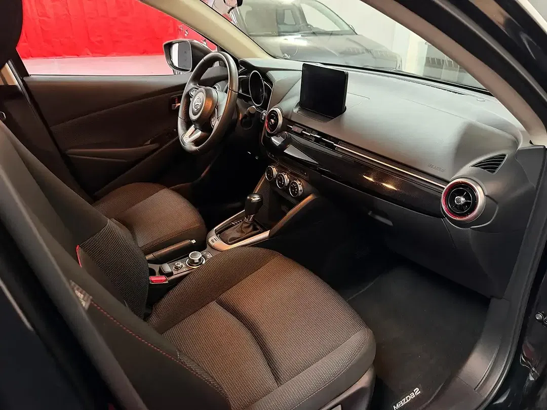 Mazda 2 - Thumbnail 19