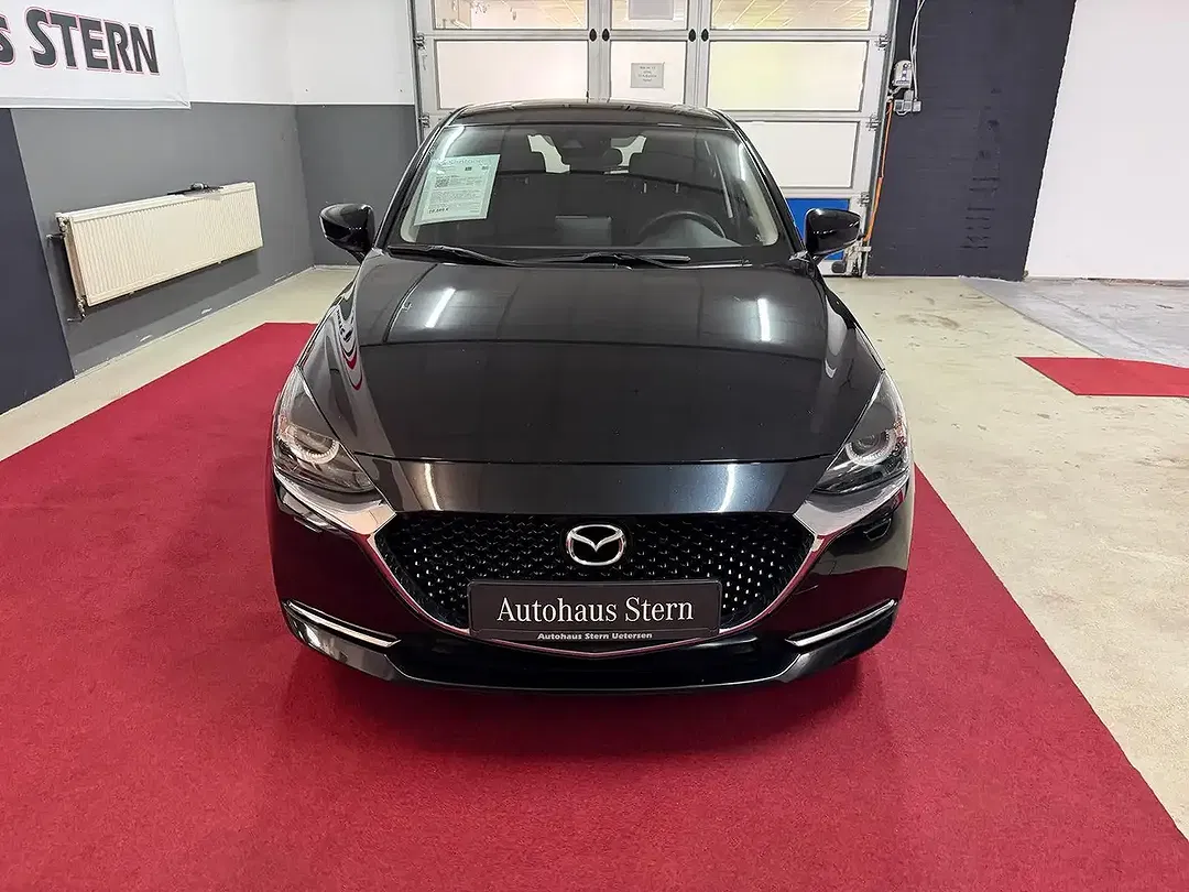 Mazda 2 - Thumbnail 2