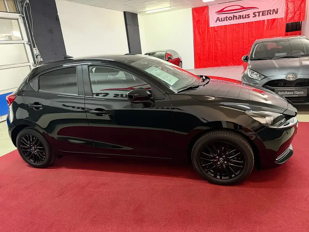 Mazda 2 - Thumbnail 4