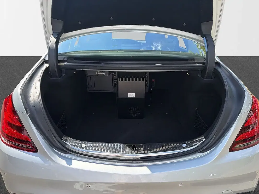 Mercedes-Benz S 560 - Thumbnail 15
