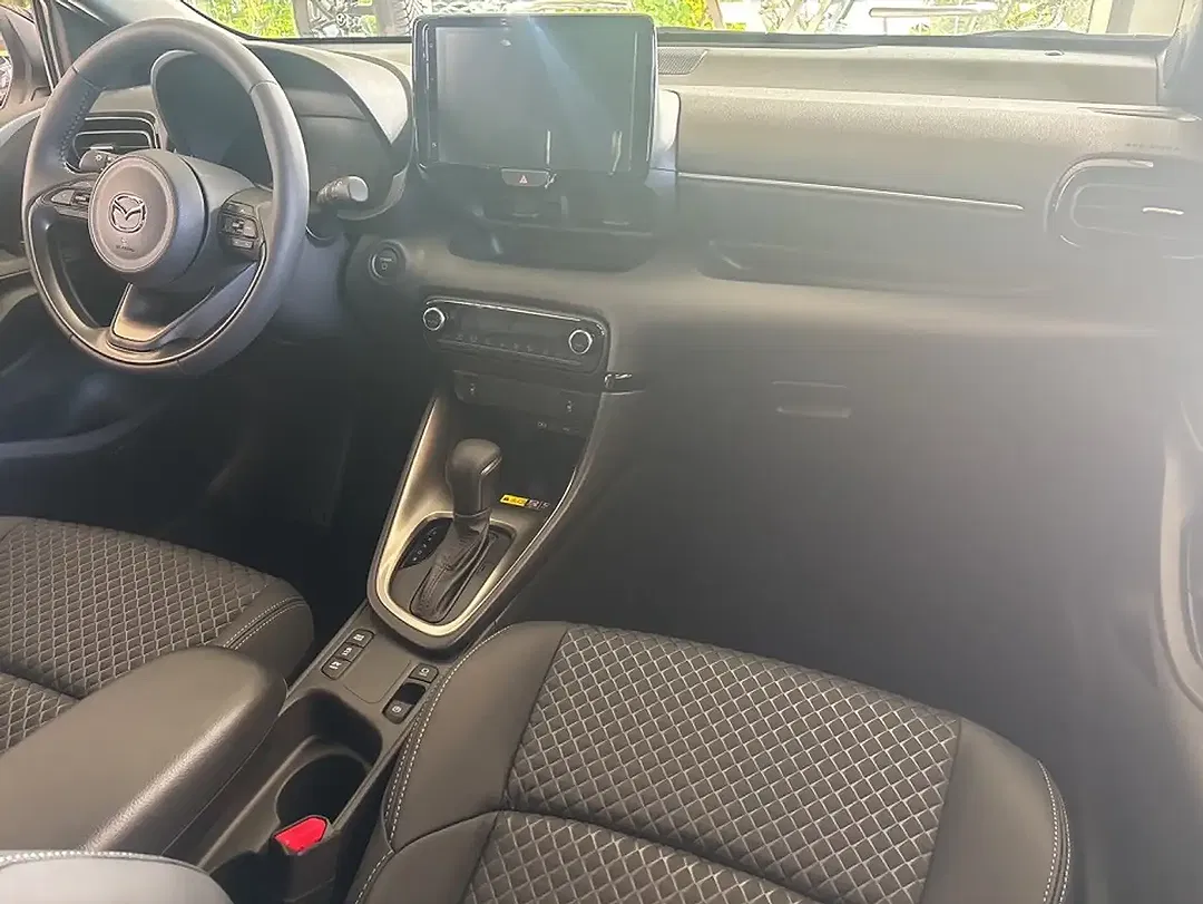 Mazda 2 - Thumbnail 7