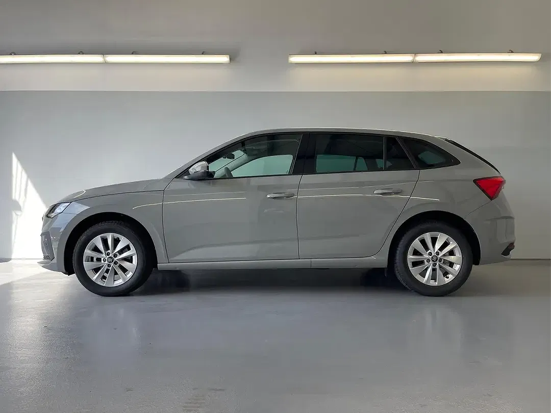 Skoda Scala - Thumbnail 3