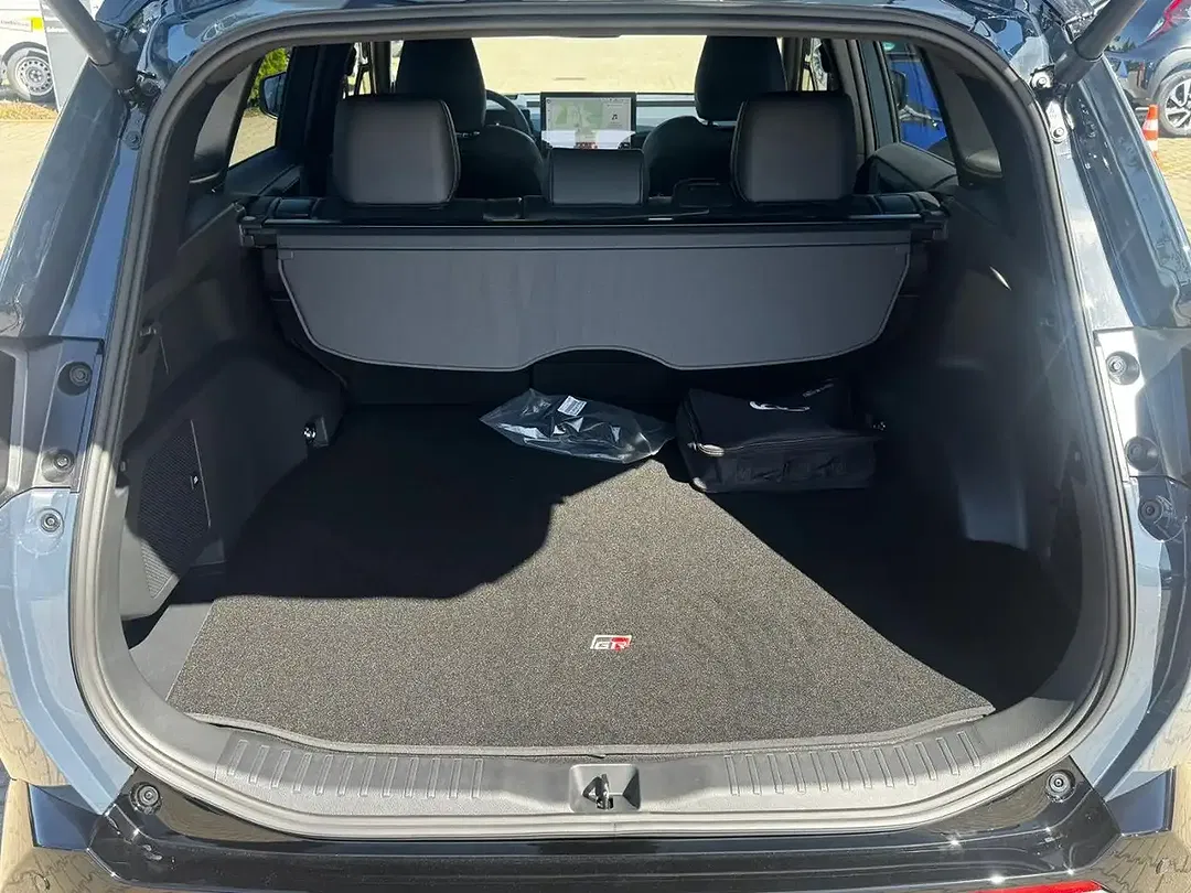 Toyota RAV 4 - Thumbnail 15