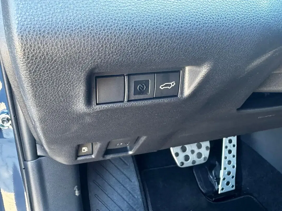 Toyota RAV 4 - Thumbnail 26