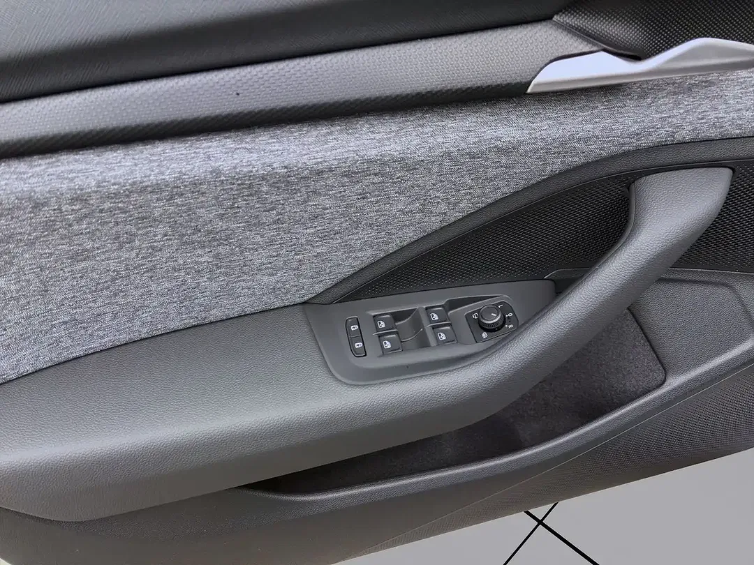 Skoda Superb - Thumbnail 11