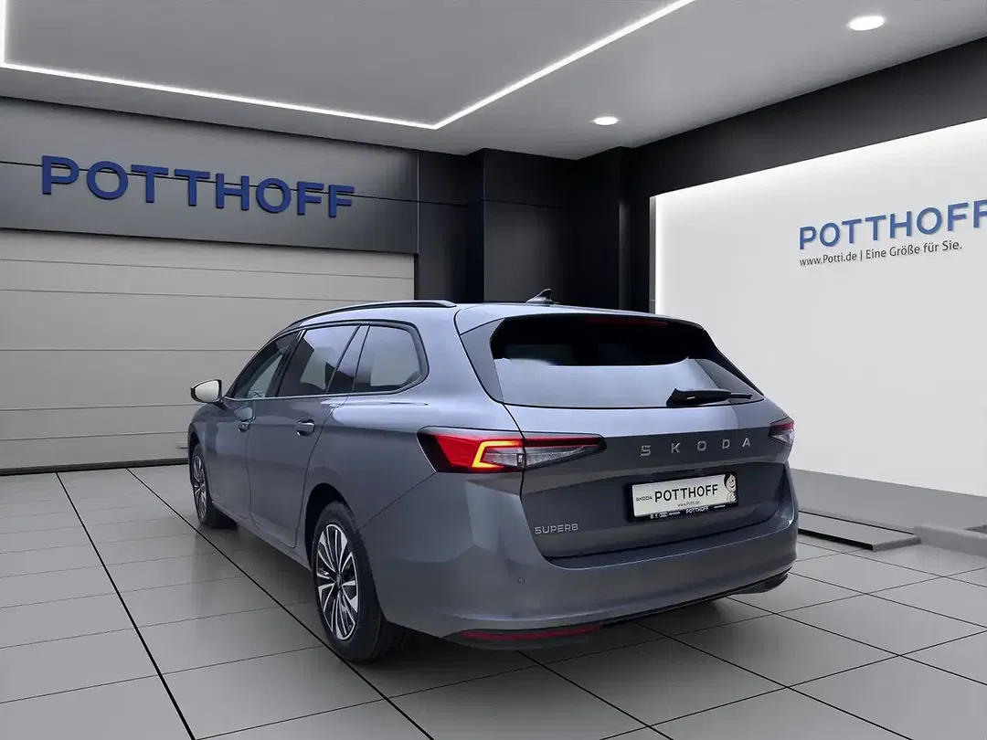 Skoda Superb - Thumbnail 3