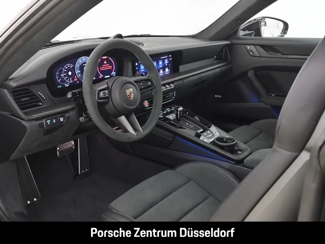 Porsche 992 - Thumbnail 11