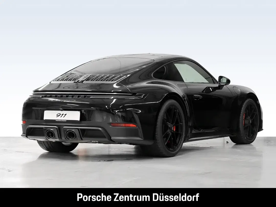 Porsche 992 - Thumbnail 4