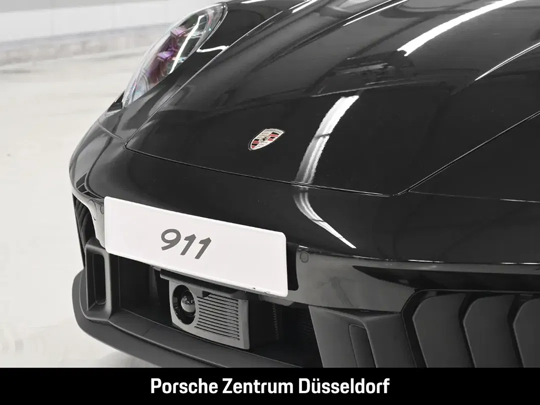 Porsche 992 - Thumbnail 7