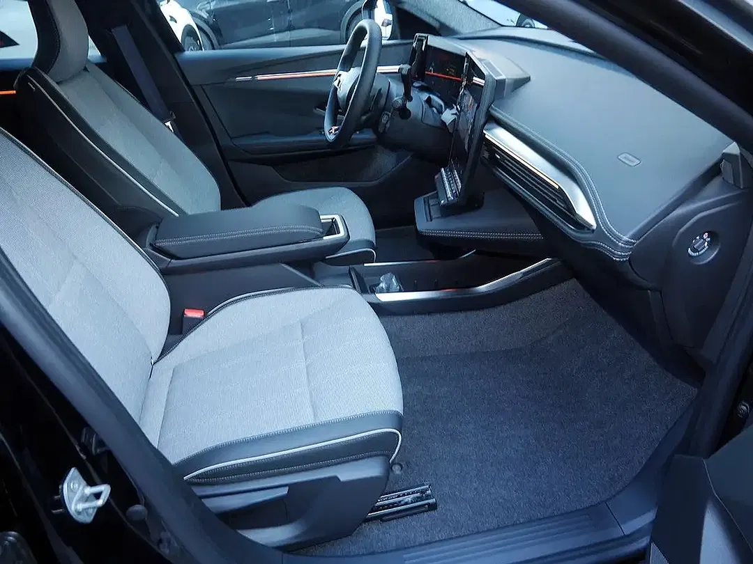 Mitsubishi Eclipse Cross - Thumbnail 7