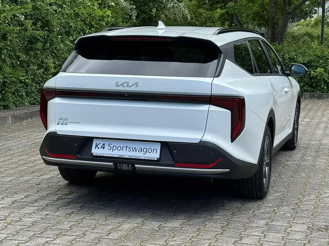 Kia K4 - Thumbnail 5