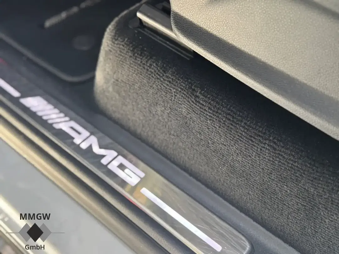 Mercedes-Benz G 63 AMG - Thumbnail 13