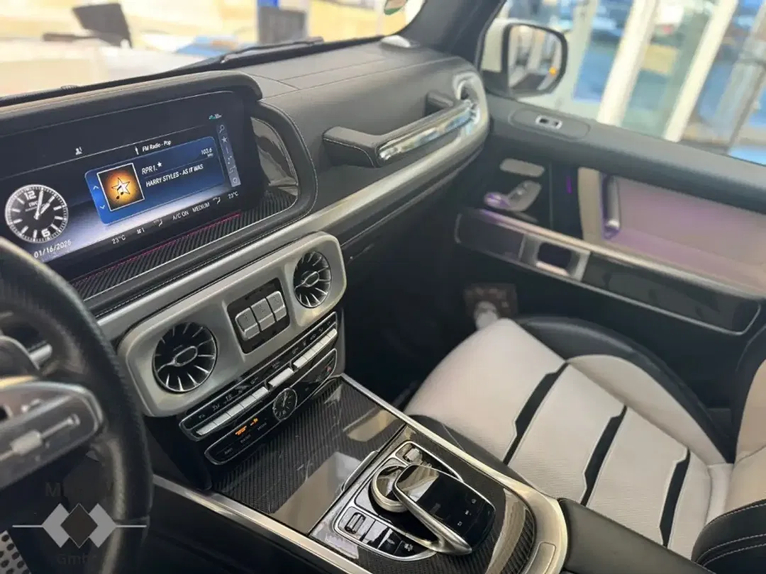 Mercedes-Benz G 63 AMG - Thumbnail 15