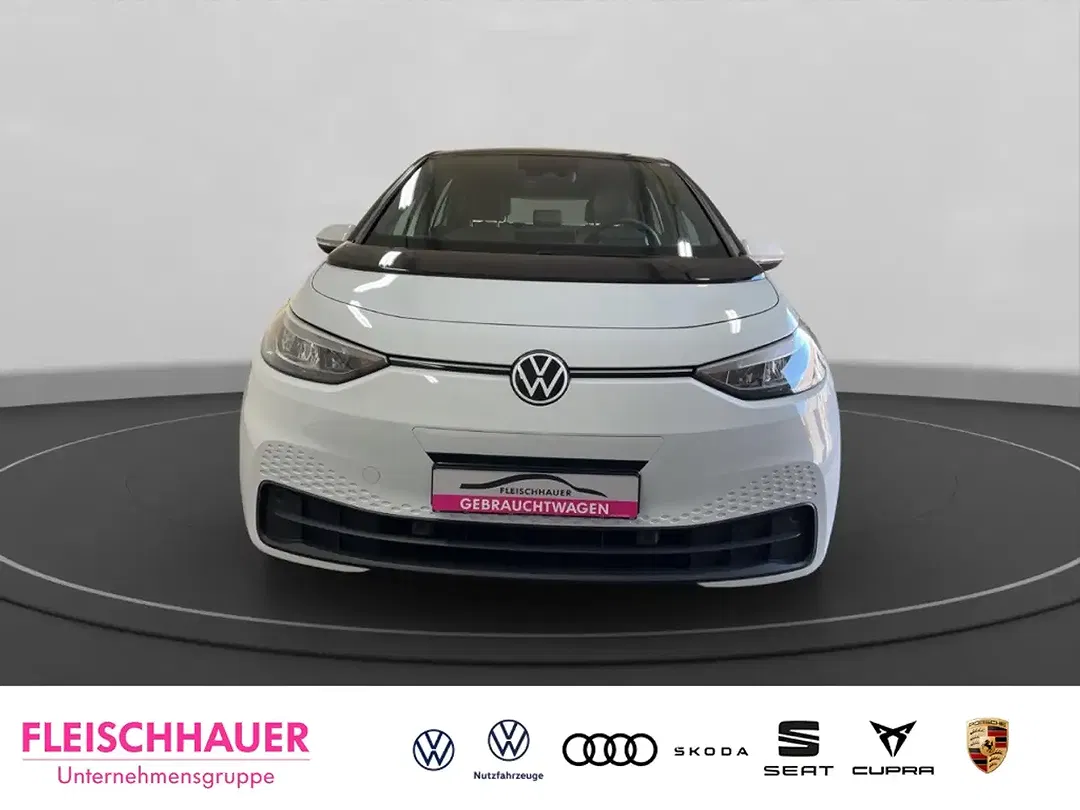 Volkswagen ID.3 - Thumbnail 2
