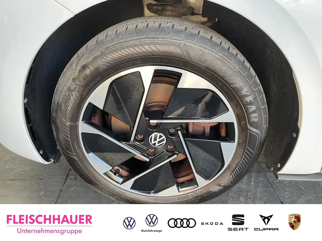 Volkswagen ID.3 - Thumbnail 8