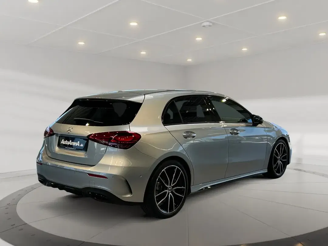 Mercedes-Benz A 200 - Thumbnail 2