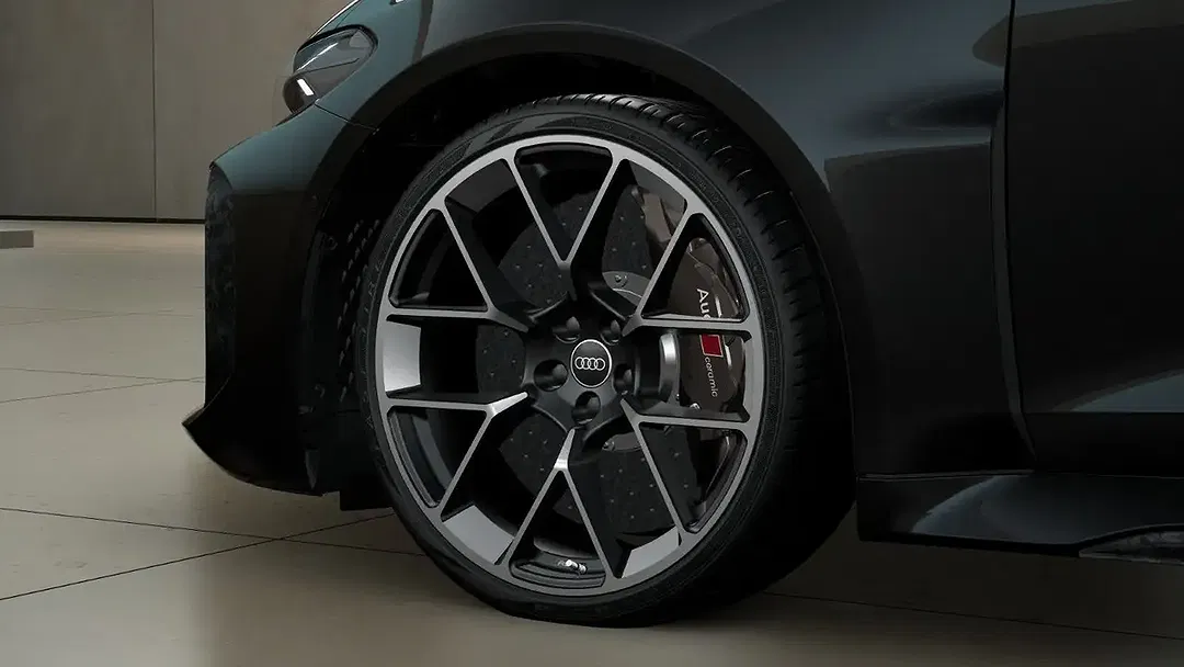 Audi RS5 - Thumbnail 12