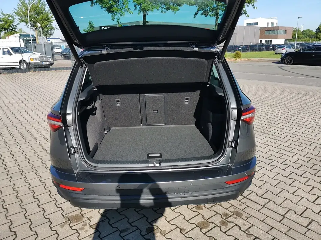 Skoda Karoq - Thumbnail 8