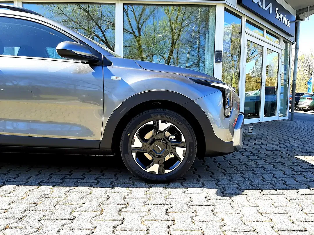Kia Stonic - Thumbnail 15