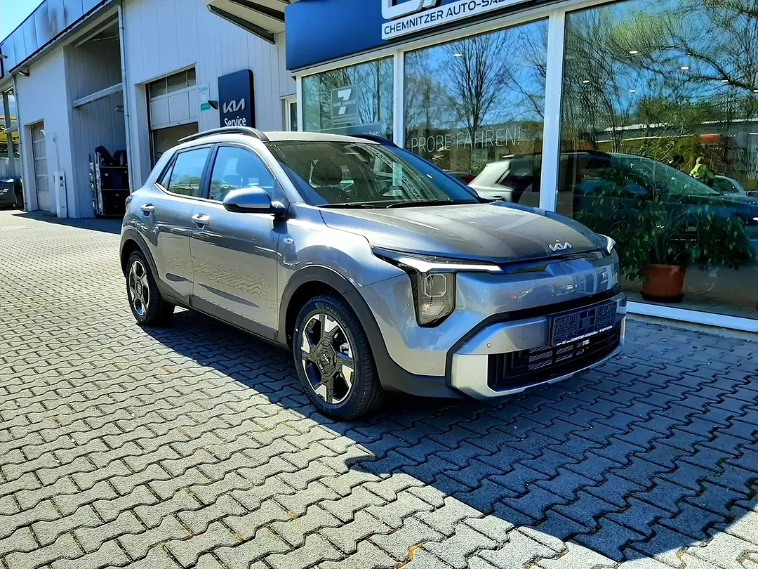 Kia Stonic - Thumbnail 4