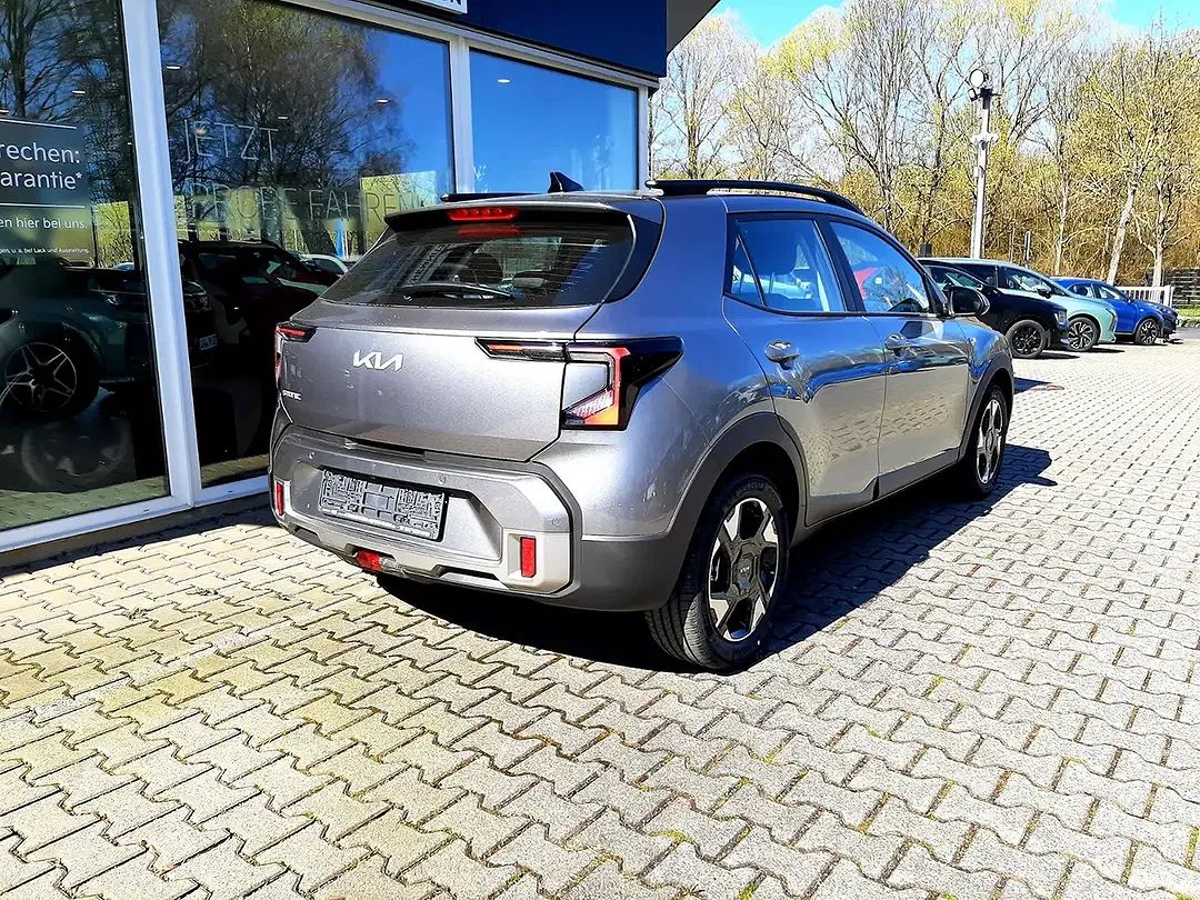 Kia Stonic - Thumbnail 5
