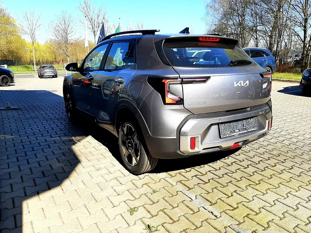 Kia Stonic - Thumbnail 6