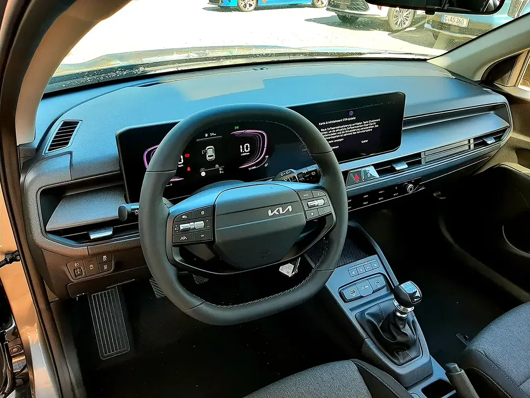 Kia Stonic - Thumbnail 7