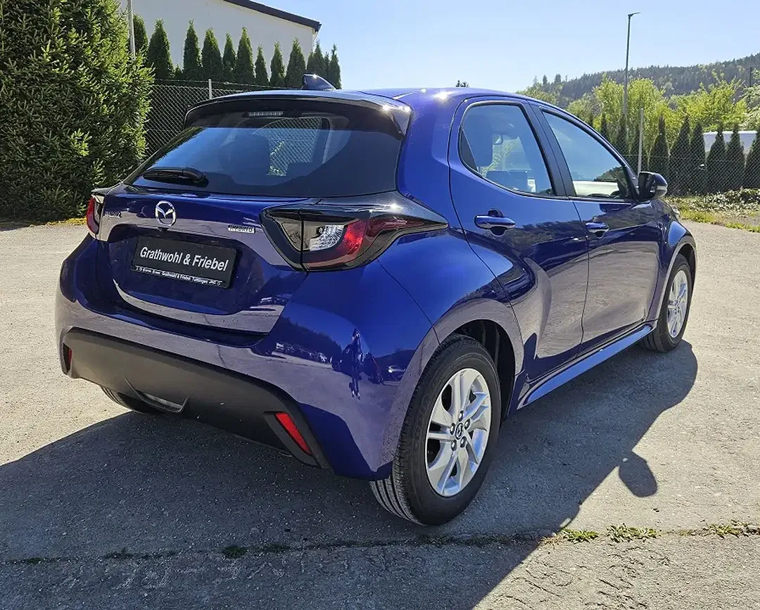 Mazda 2 - Thumbnail 12