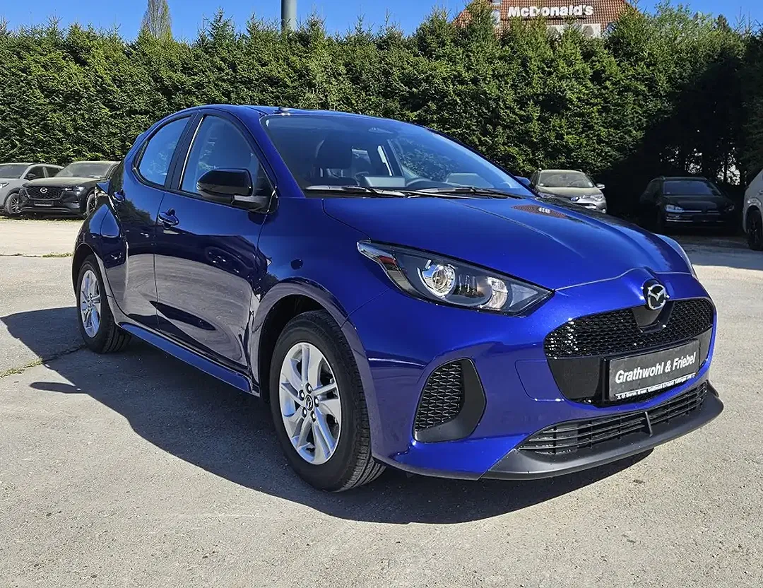 Mazda 2 - Thumbnail 3