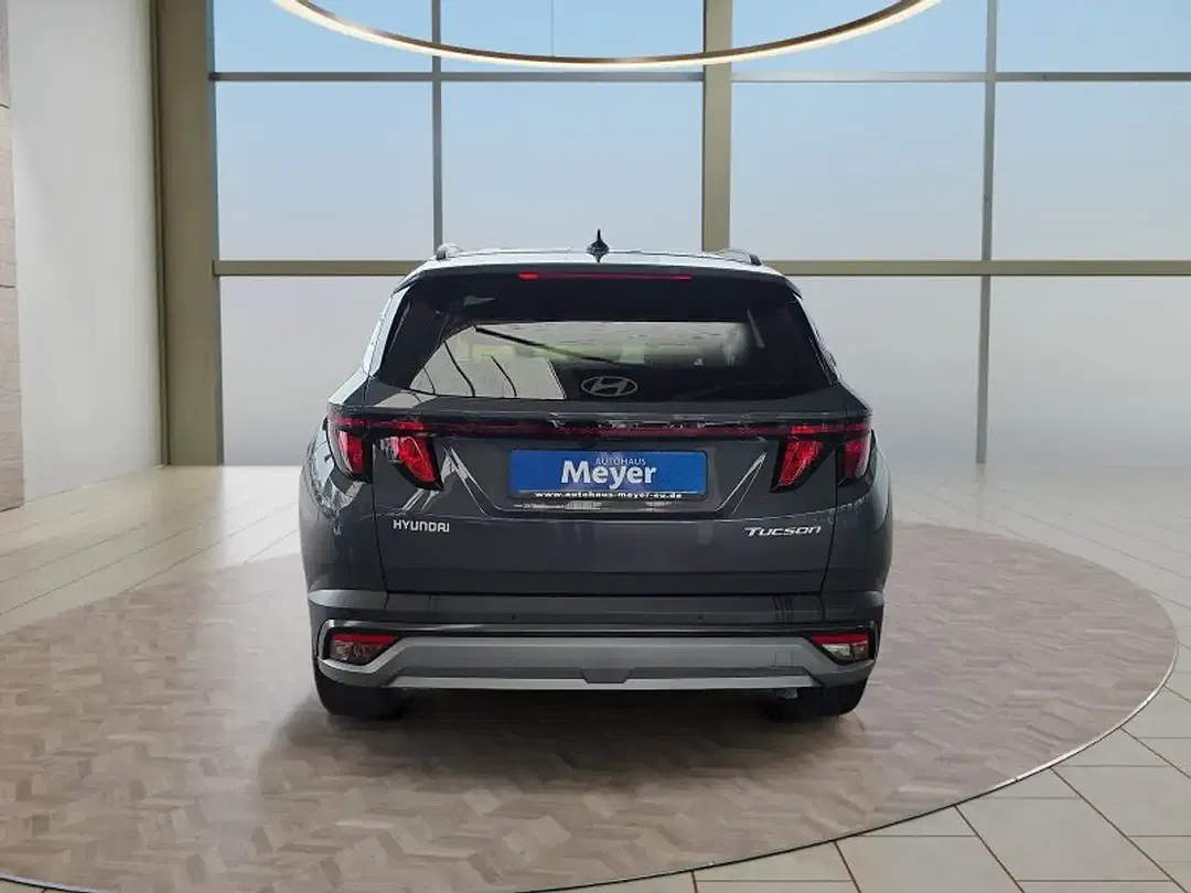 Hyundai TUCSON - Thumbnail 4
