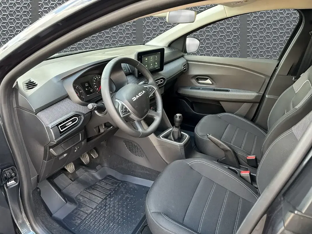 Dacia Logan - Thumbnail 6