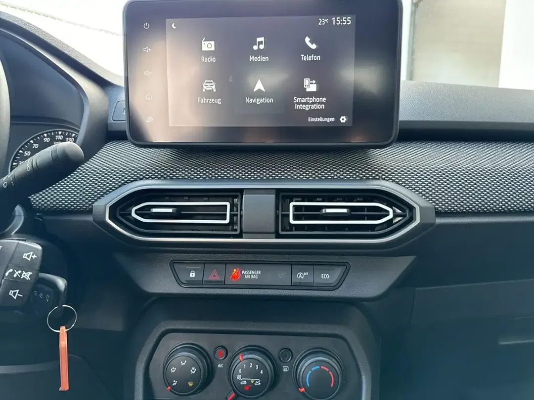 Dacia Logan - Thumbnail 9