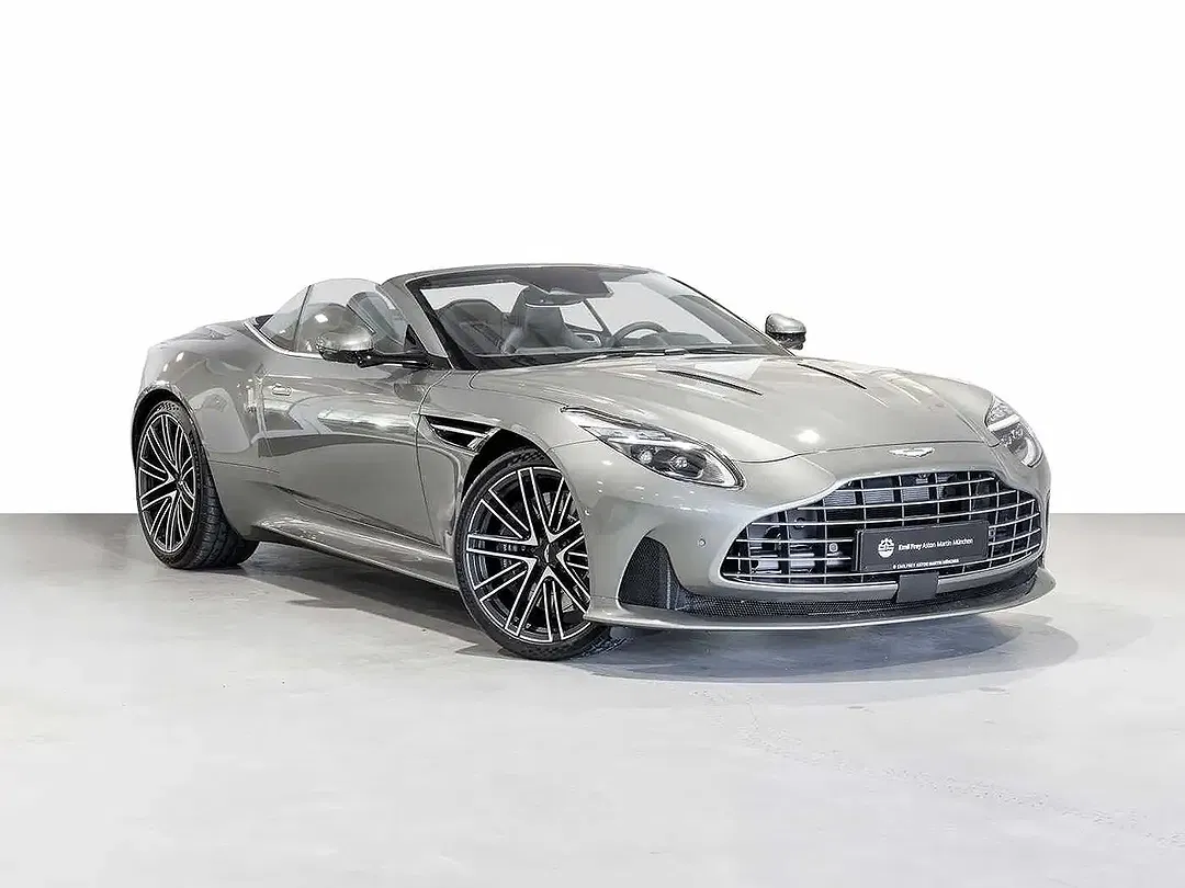 Aston Martin DB12 - Thumbnail 1