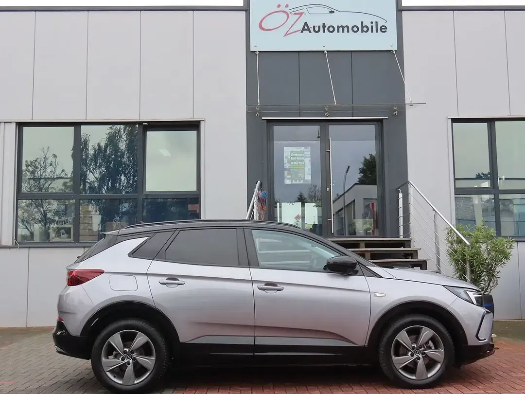 Opel Grandland X - Thumbnail 12
